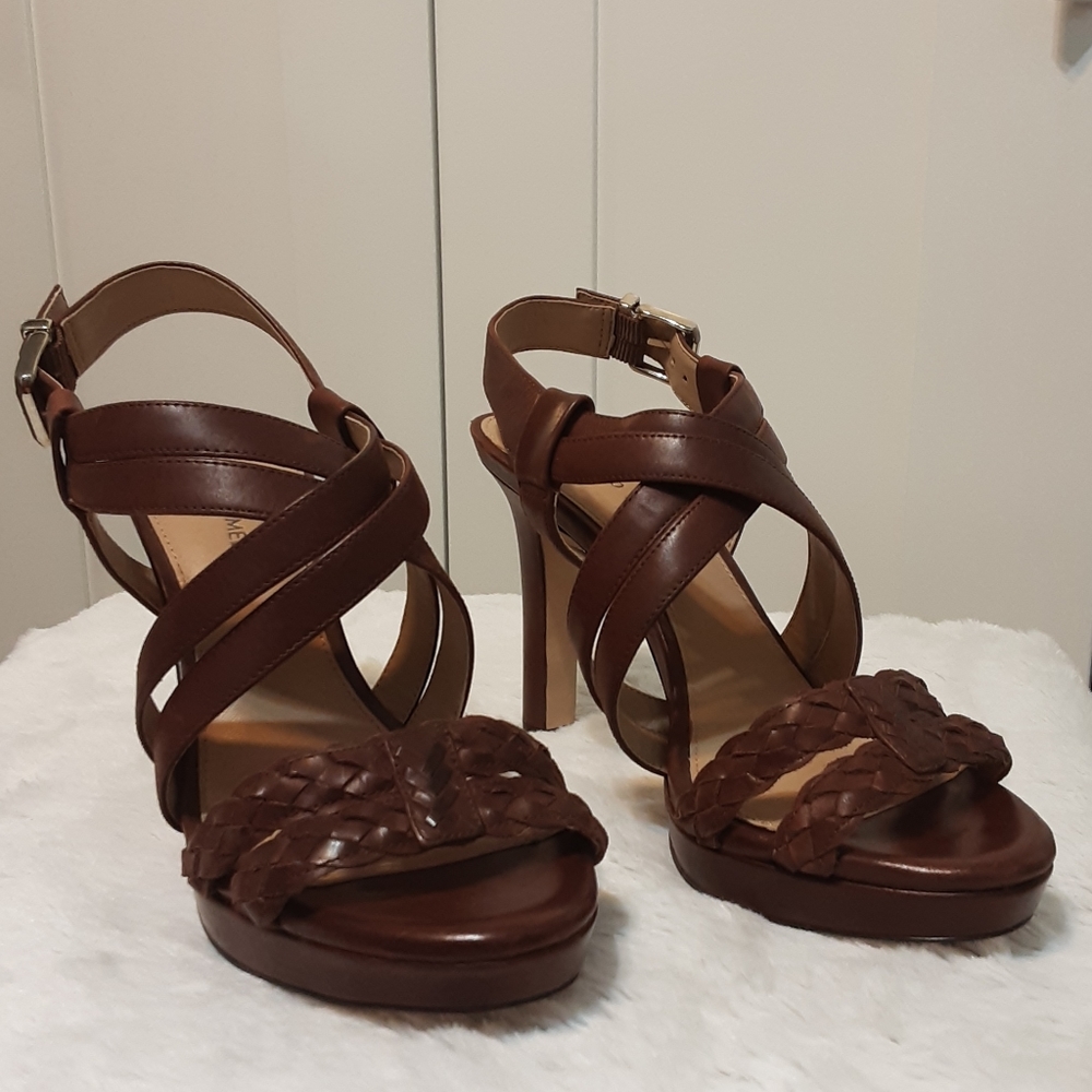 Antonio melani brown leather heels